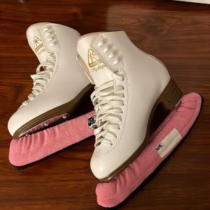 Ice Skates Jackson